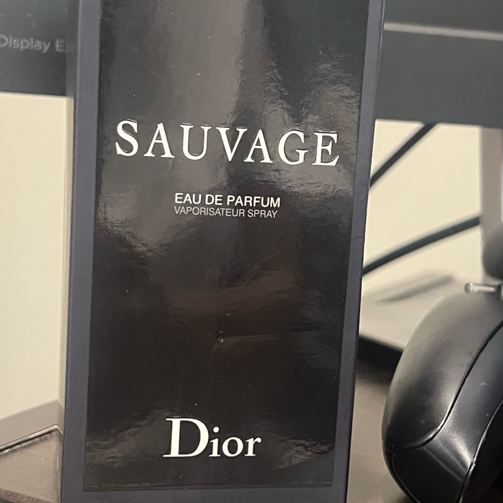Dior Sauvage Eau de Parfum in Black Packaging